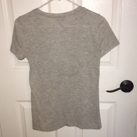 super cute calvin klein t shirt - Picture 2 of 3